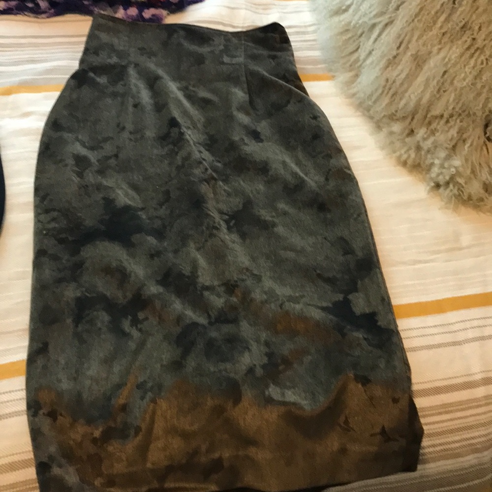 Gorgeous Ron Leal Pencil Skirt